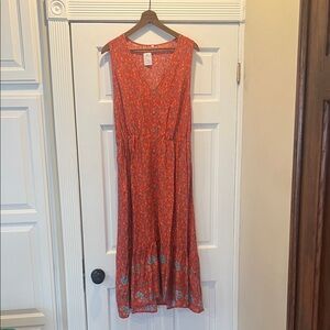 Chic Floral Button Front Dress in Red